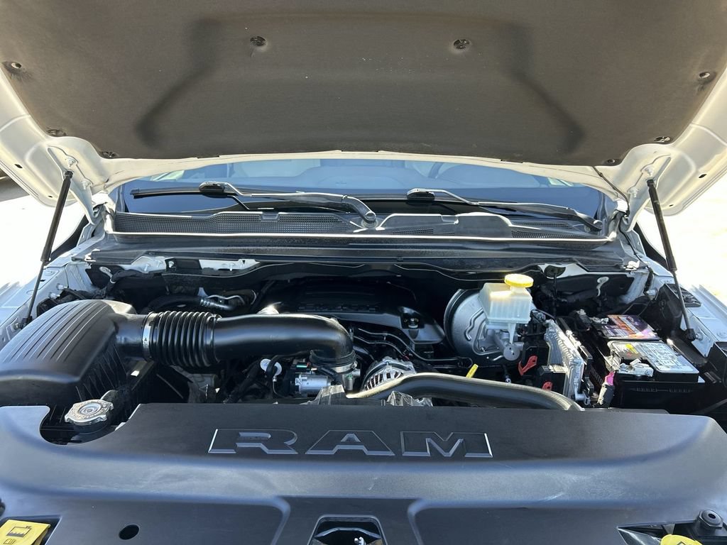 Used 2019 RAM 1500 Laramie RWD image 29