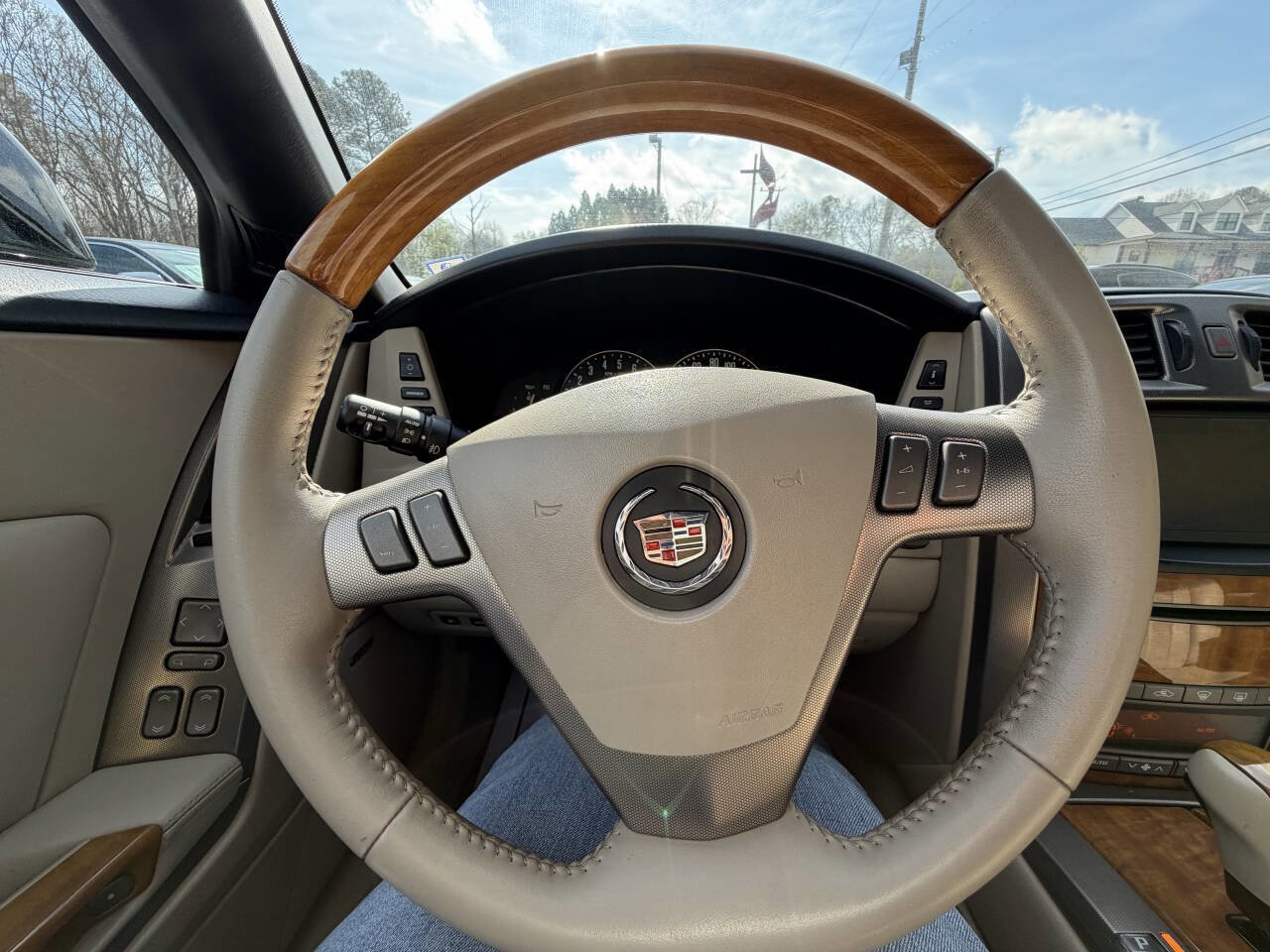 Used 2006 Cadillac XLR image 14