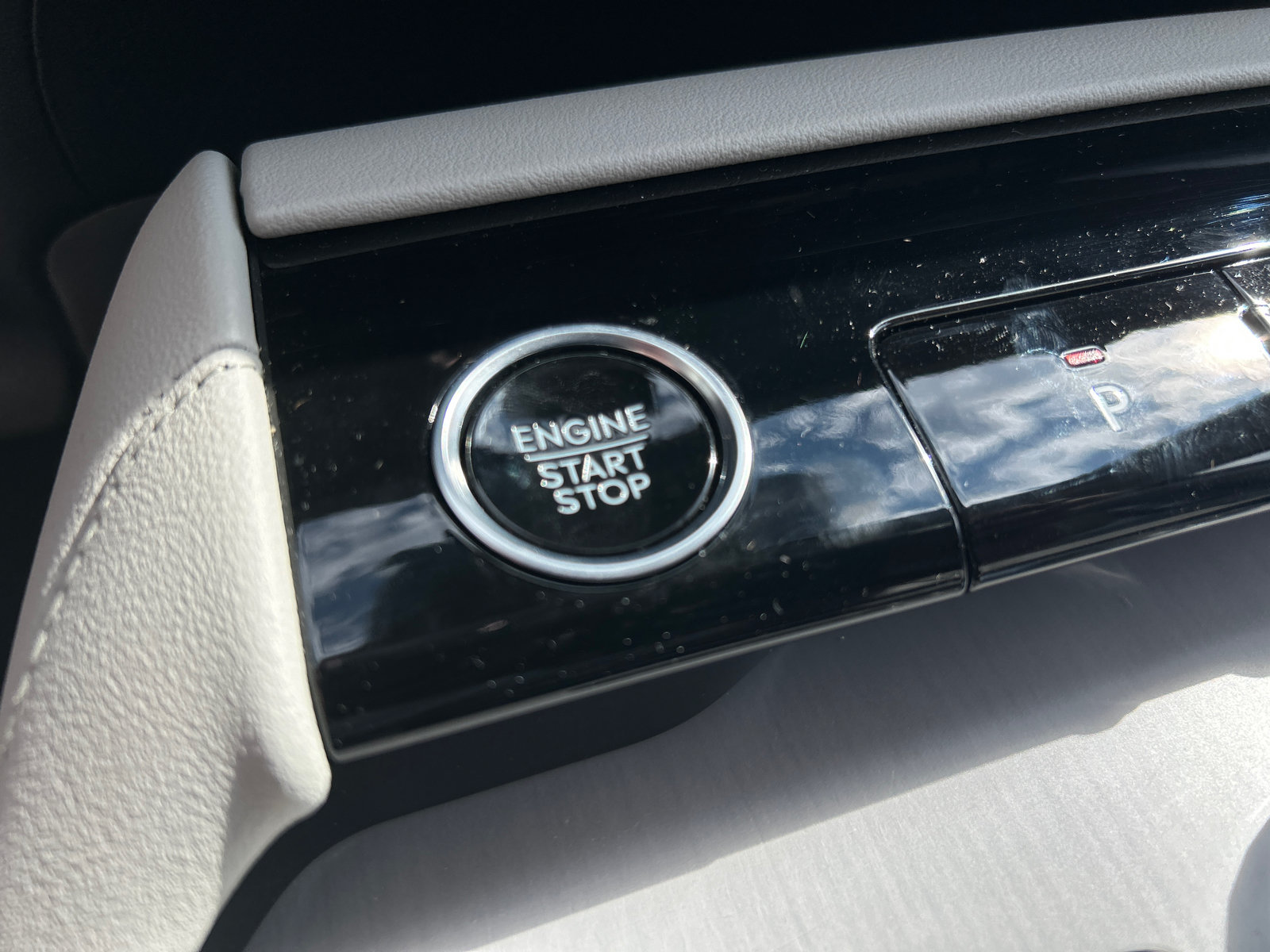 New 2026 Lincoln Navigator Premiere AWD/4WD image 21