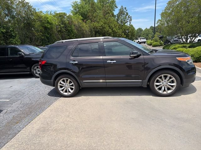 Used 2013 Ford Explorer XLT FWD image 4