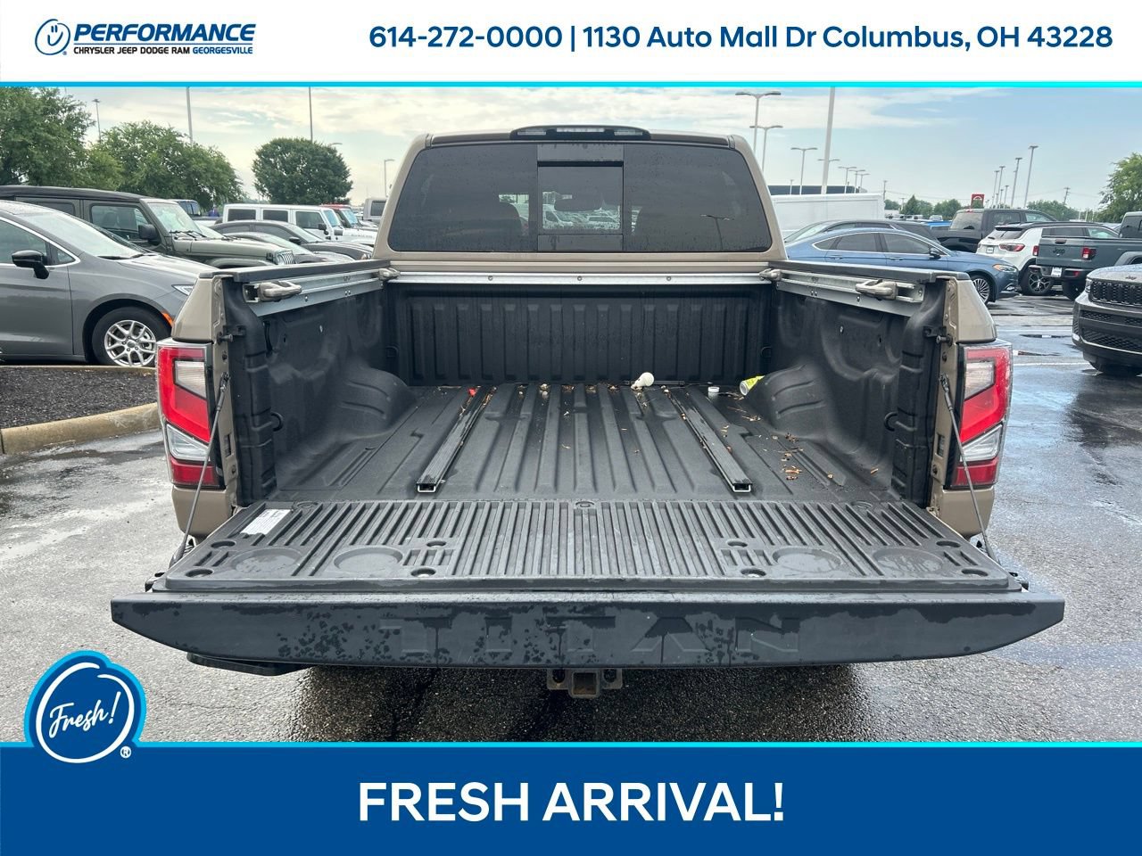 Used 2020 Nissan Titan PRO-4X w/ Pro-4x Utility Package AWD/4WD image 15