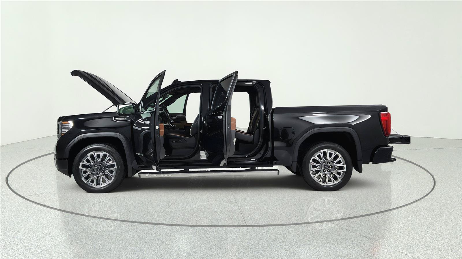 Used 2023 GMC Sierra 1500 Denali Ultimate AWD/4WD image 6