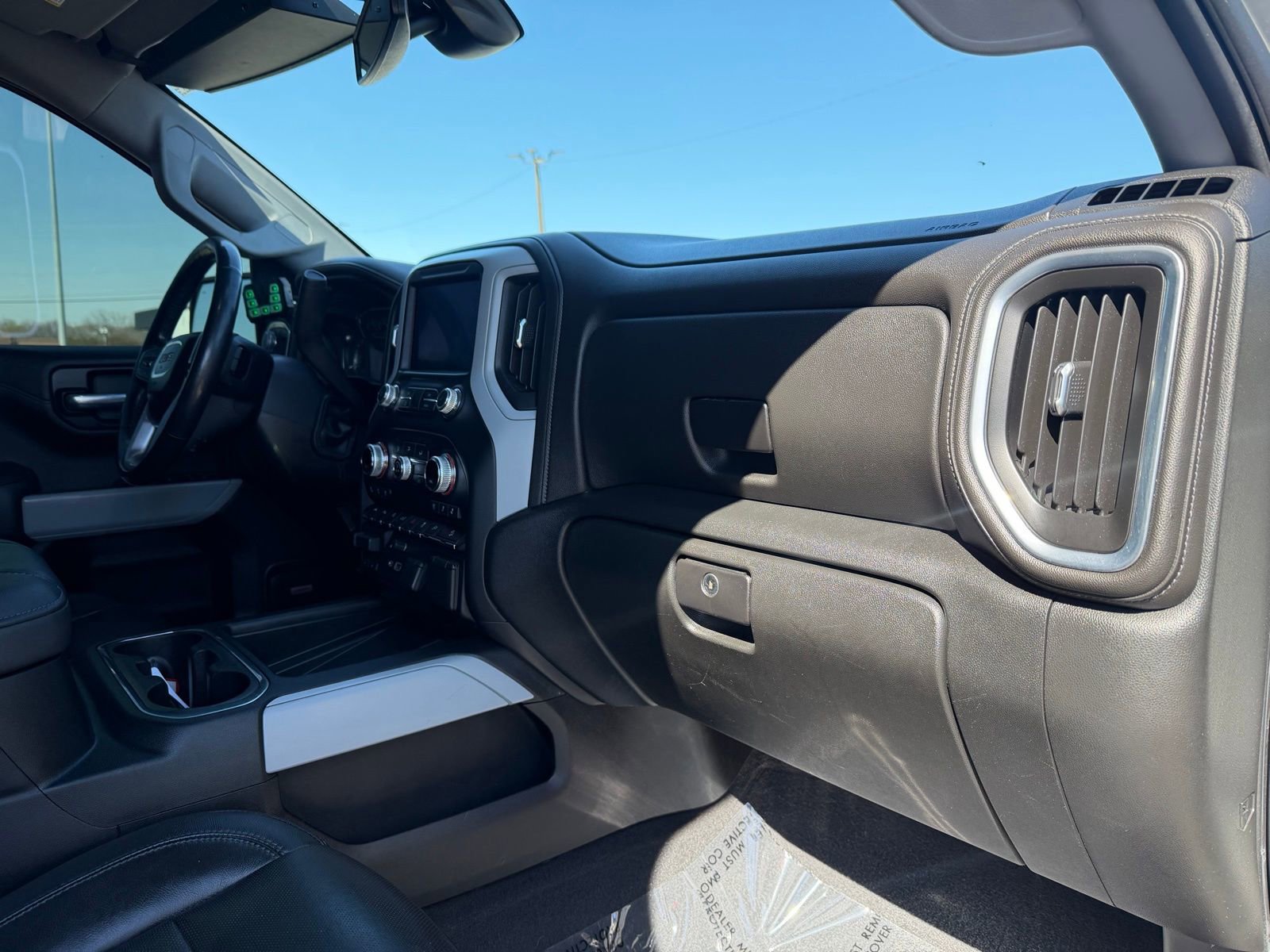 Used 2020 GMC Sierra 1500 SLT w/ SLT Premium Plus Package AWD/4WD image 17