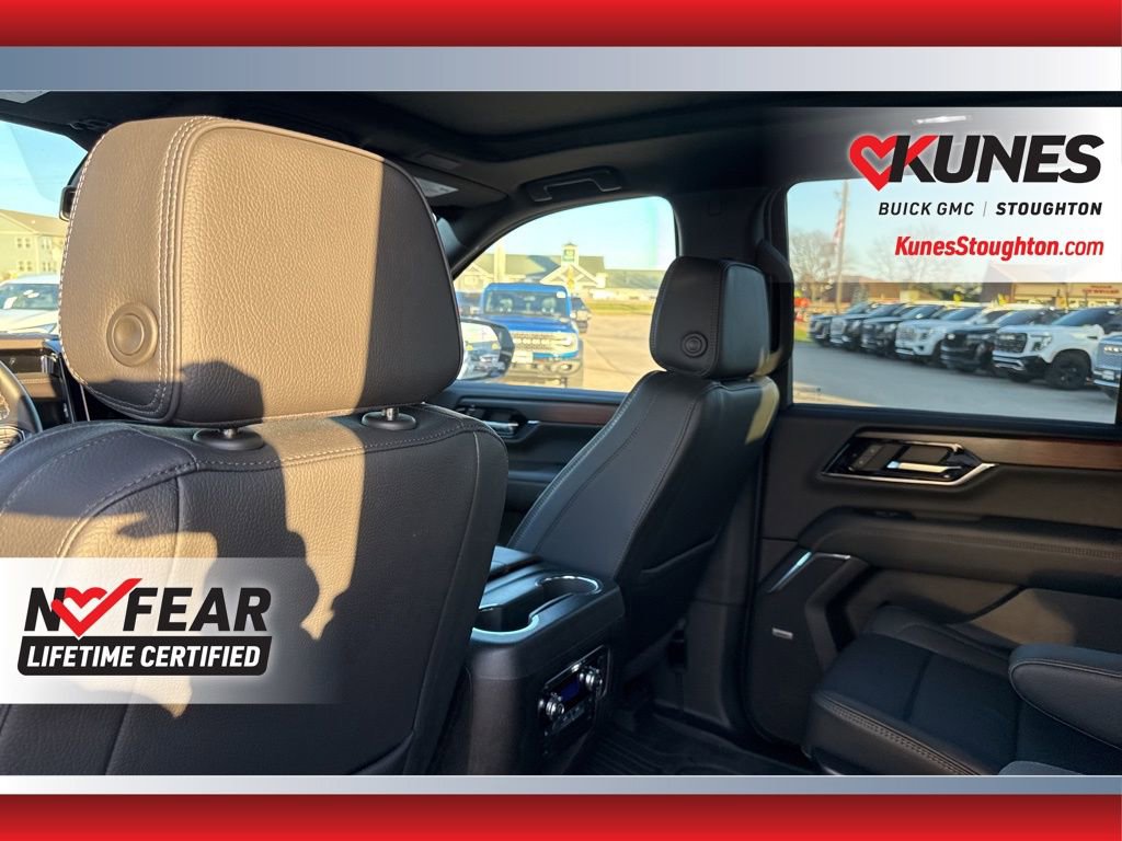 Used 2025 GMC Yukon Denali image 37