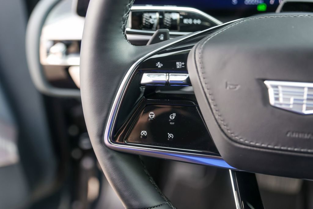 Certified 2024 Cadillac Lyriq Luxury w/ Nappa Leather Package image 14