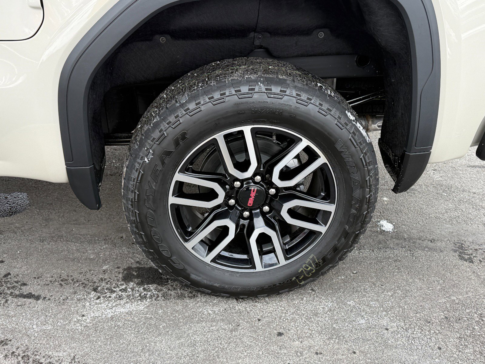 New 2026 GMC Sierra 1500 AT4 w/ AT4 Premium Package image 10