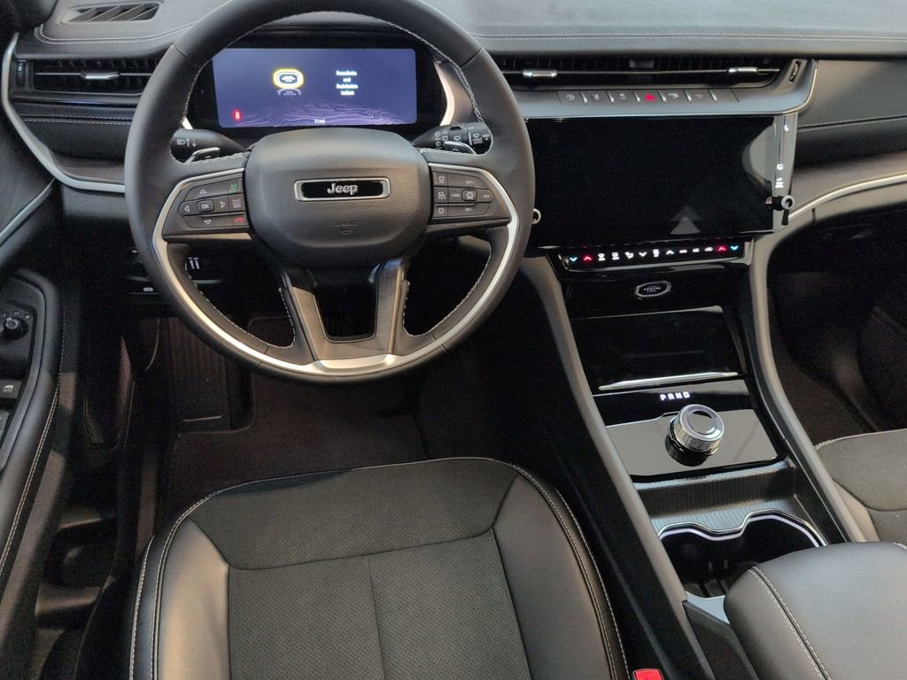 New 2026 Jeep Grand Cherokee Altitude RWD image 22