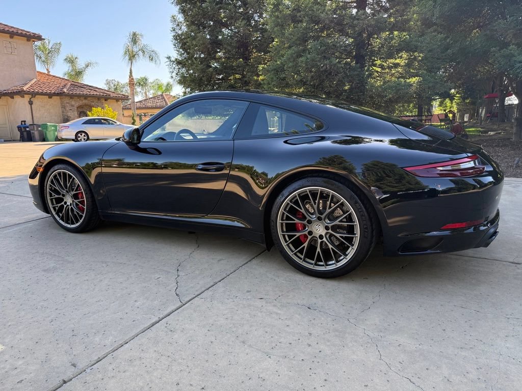 Used 2018 Porsche 911 Carrera S RWD image 11