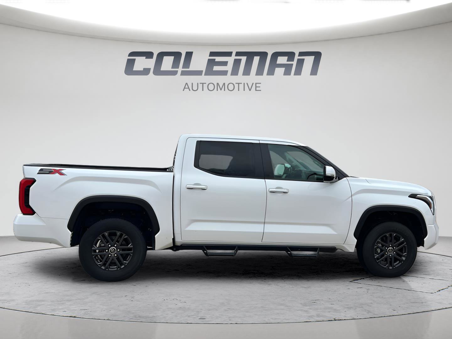 Used 2024 Toyota Tundra SR5 w/ SR5 Convenience Package image 4