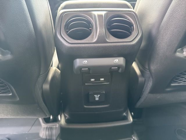 Used 2024 Jeep Wrangler Sahara w/ Technology Group image 32