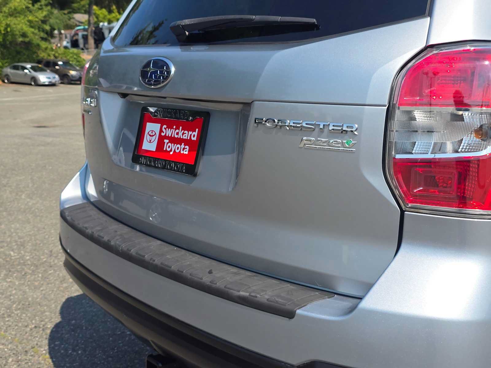 Used 2014 Subaru Forester 2.5i Limited AWD/4WD image 13