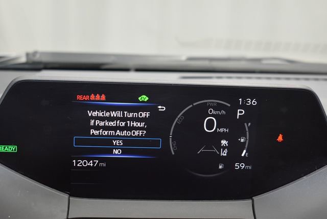 Used 2024 Toyota Prius XLE AWD/4WD image 15
