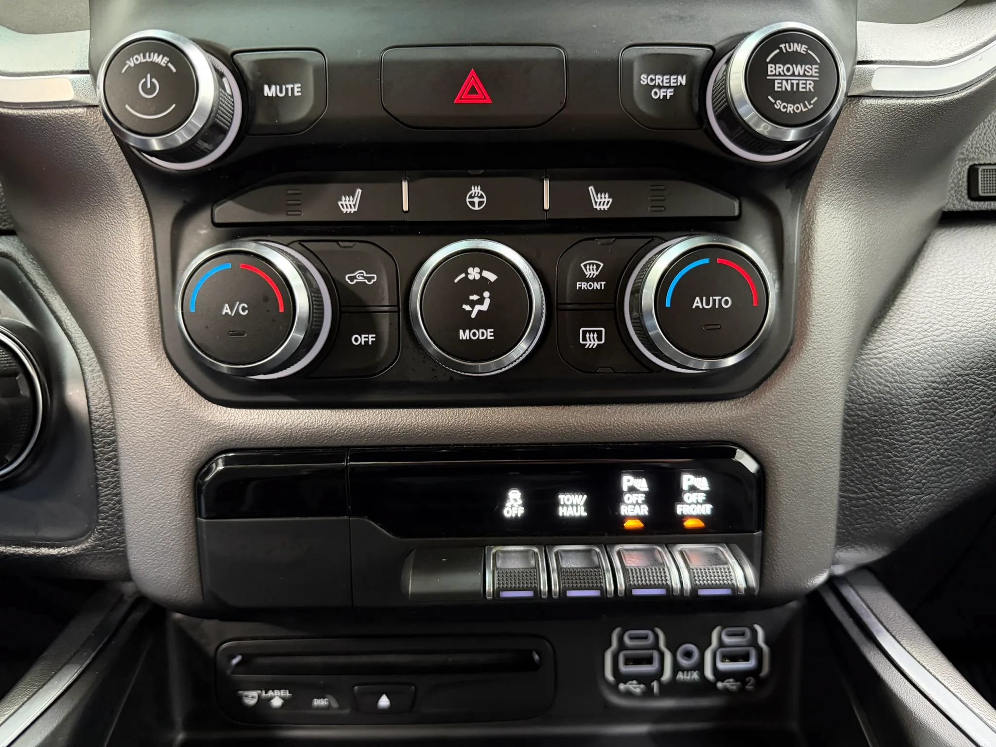 Used 2019 RAM 1500 Big Horn AWD/4WD image 26