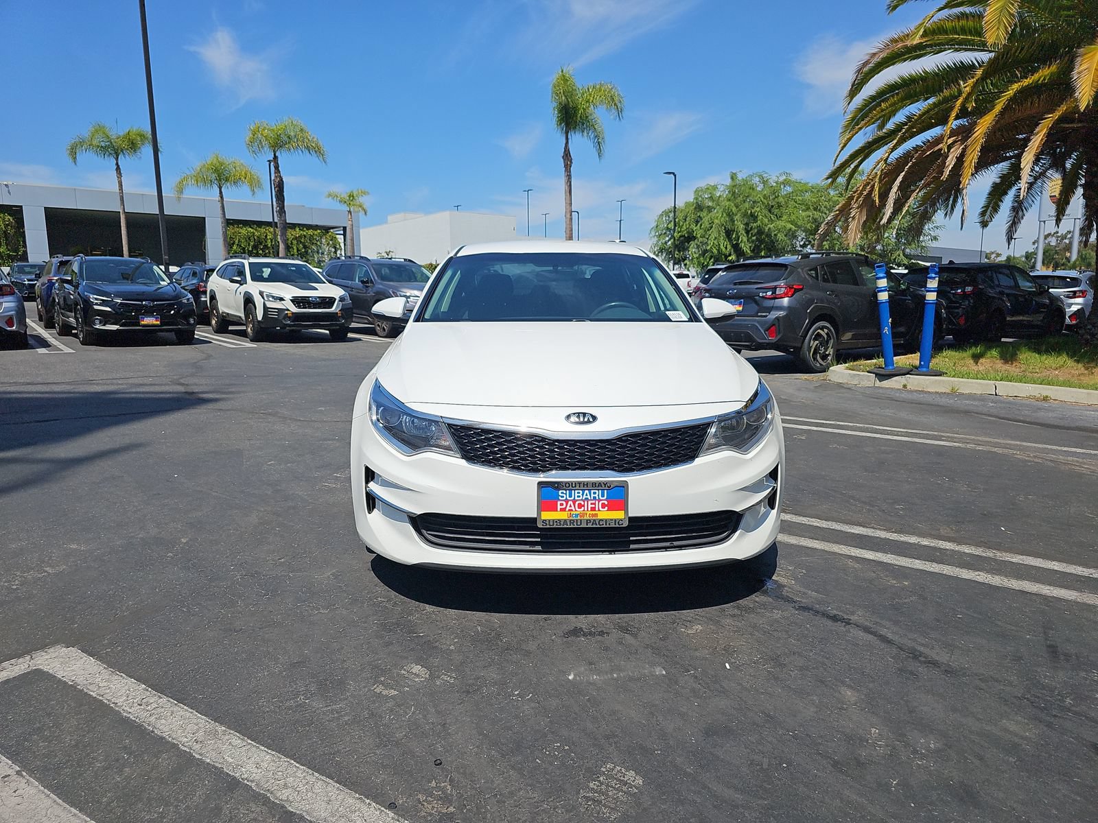 Used 2016 Kia Optima LX FWD image 2