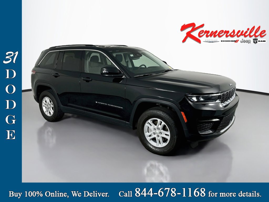 Used 2023 Jeep Grand Cherokee Laredo w/ Trailer Tow Prep Group (B)