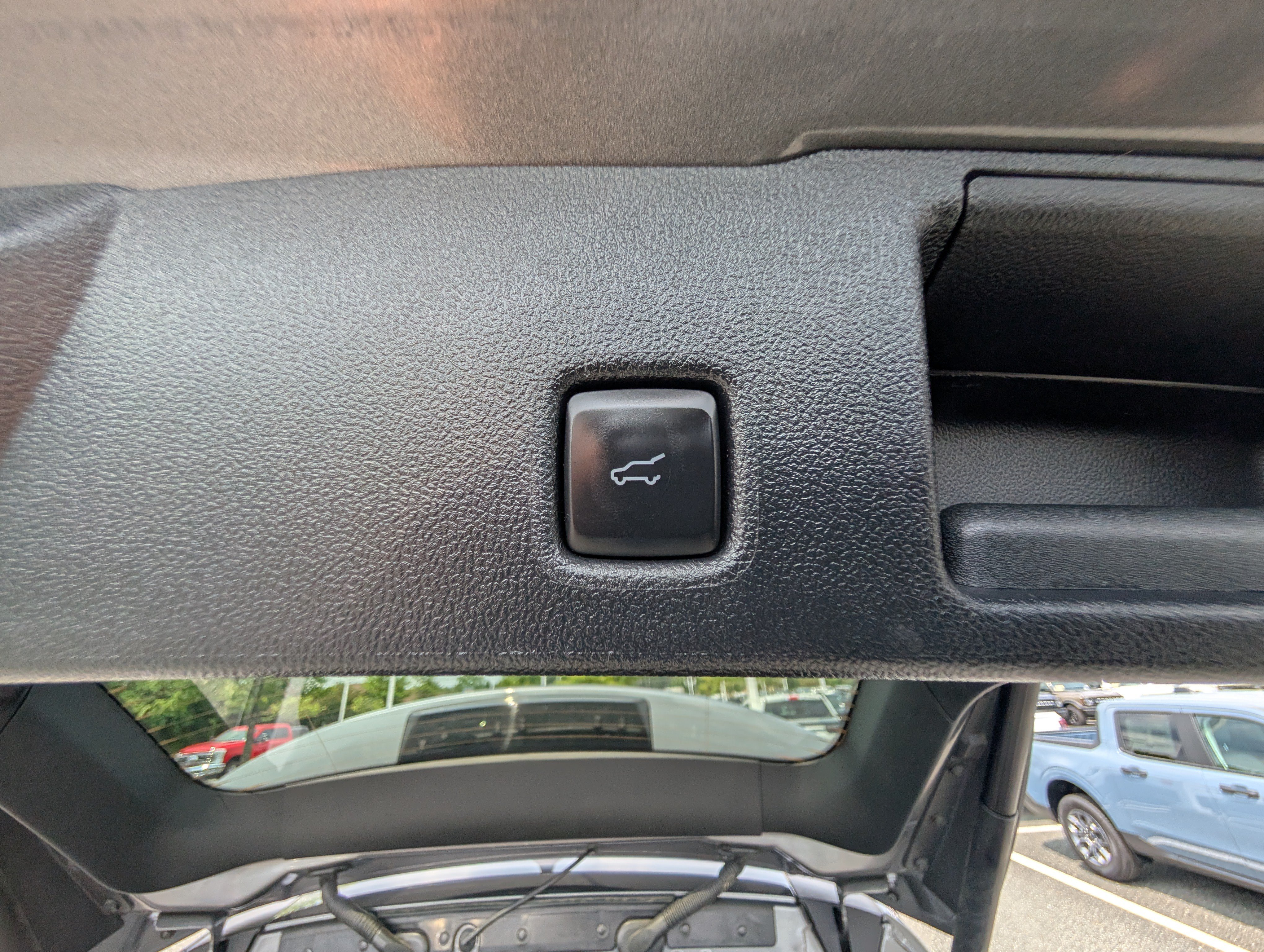 Certified 2024 Ford Escape Active AWD/4WD image 13