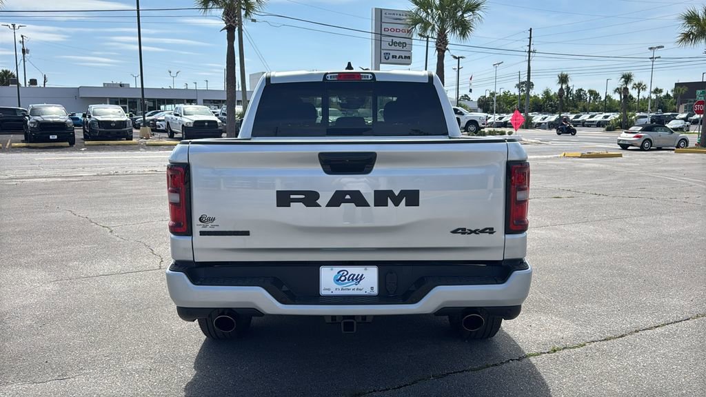 New 2026 RAM 1500 4x4 Crew Cab image 5