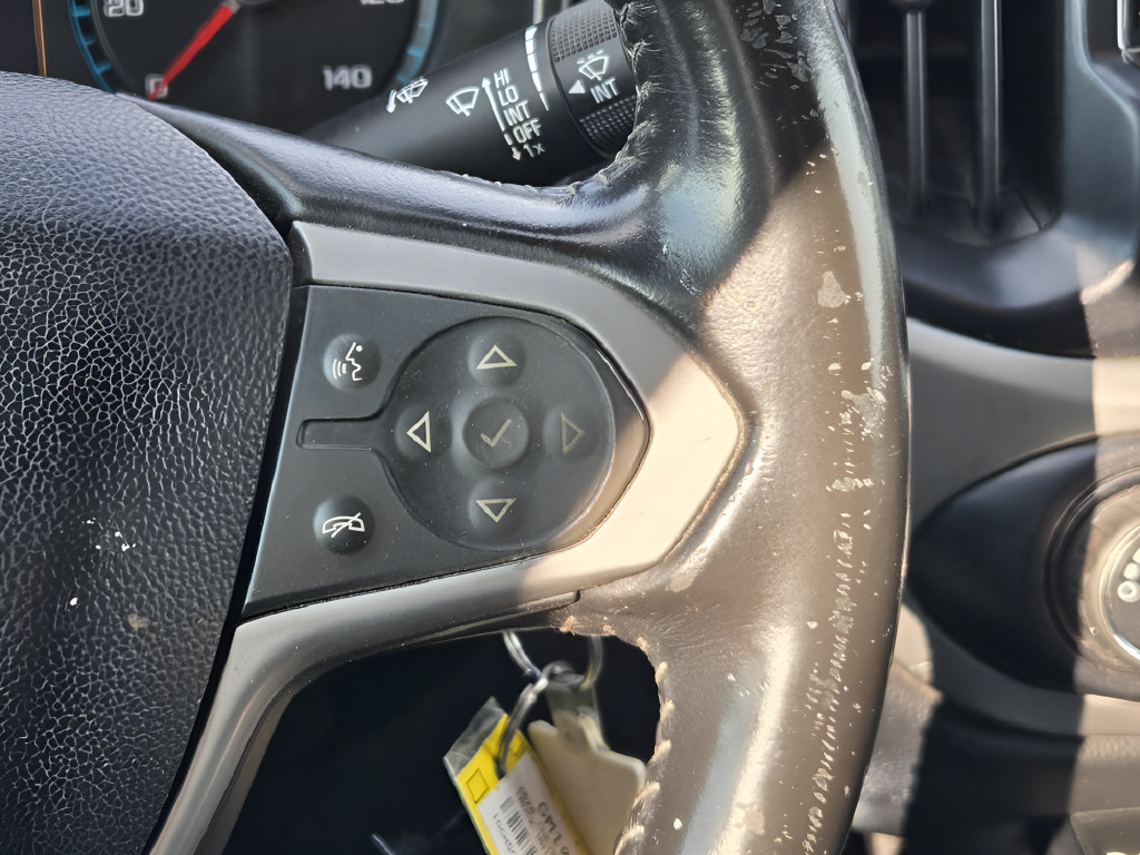 Used 2020 Chevrolet Colorado LT w/ Safety Package RWD image 18