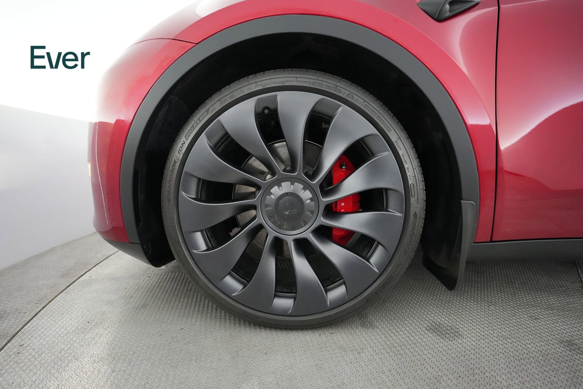 Used 2024 Tesla Model Y Performance AWD/4WD image 19