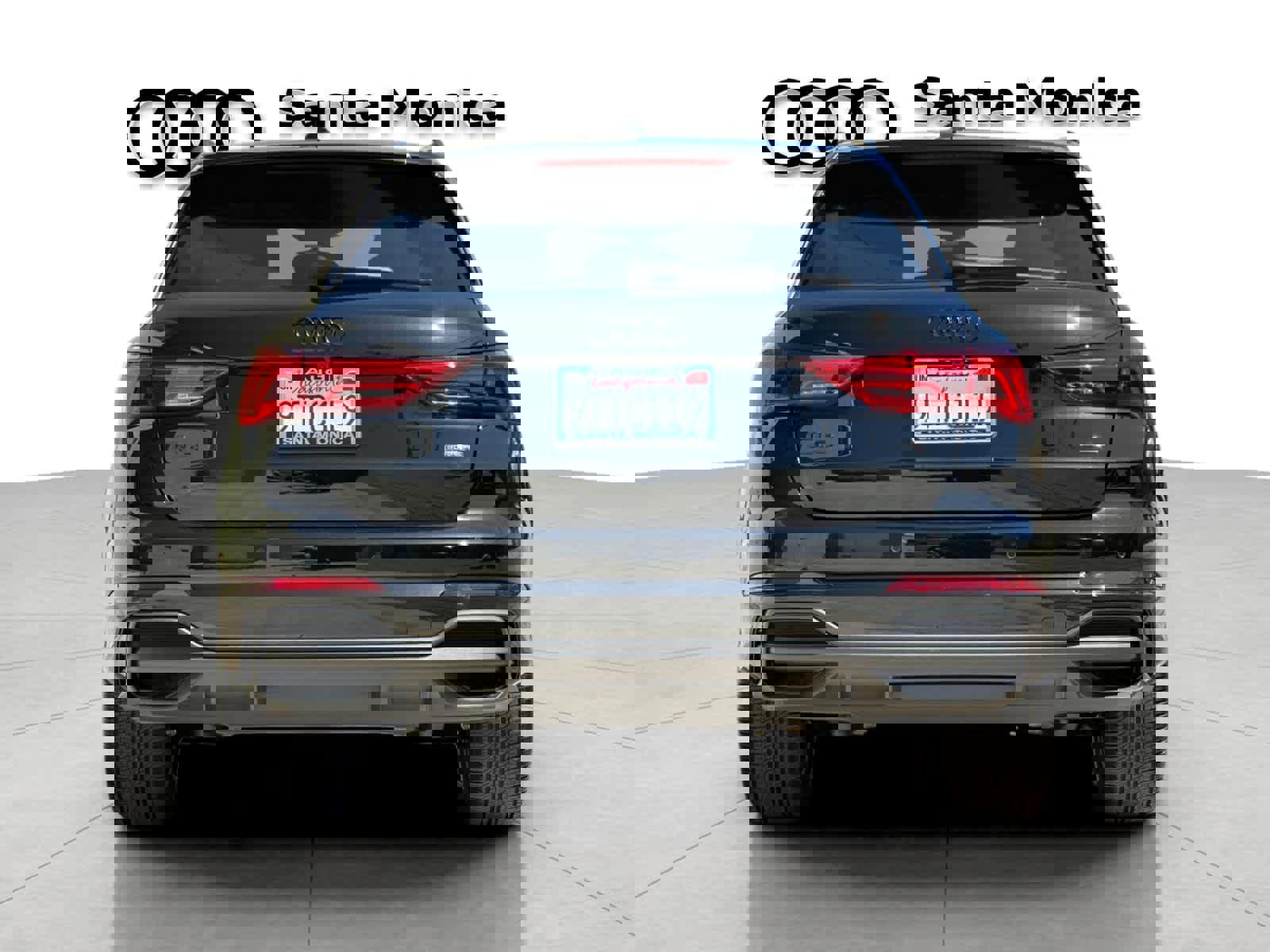 Used 2025 Audi Q3 2.0T Premium w/ Black Optic Sport Package AWD/4WD image 7