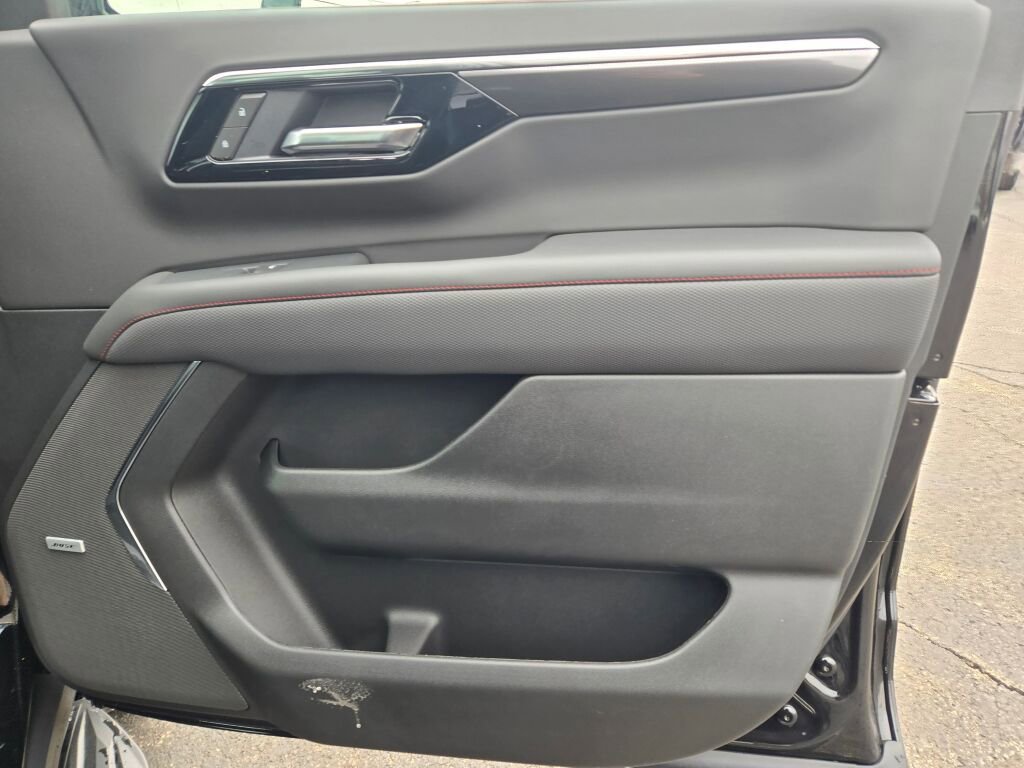 New 2026 Chevrolet Suburban RST w/ Comfort Package image 7