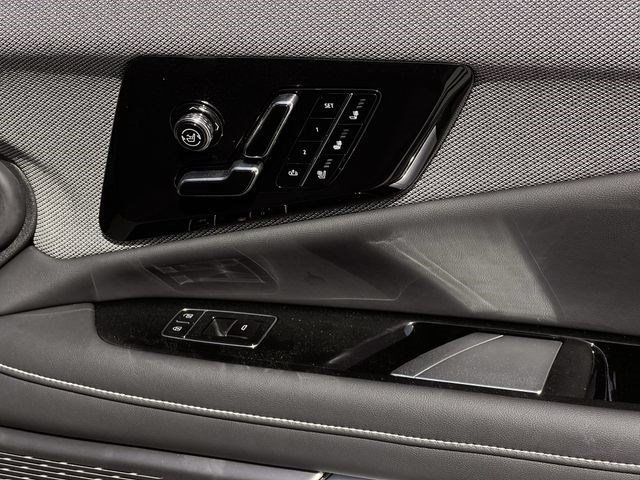 New 2027 Cadillac Optiq Premium Sport AWD/4WD image 22