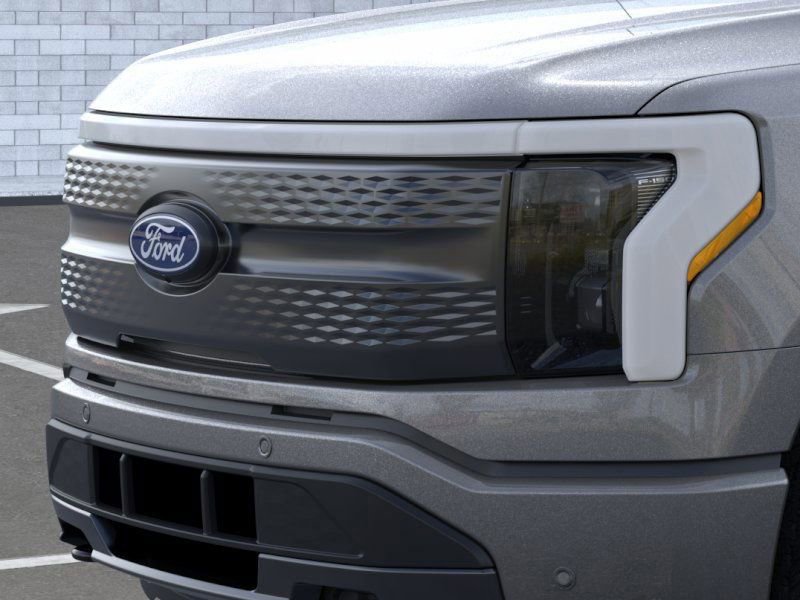 New 2025 Ford F150 Lightning Flash image 17