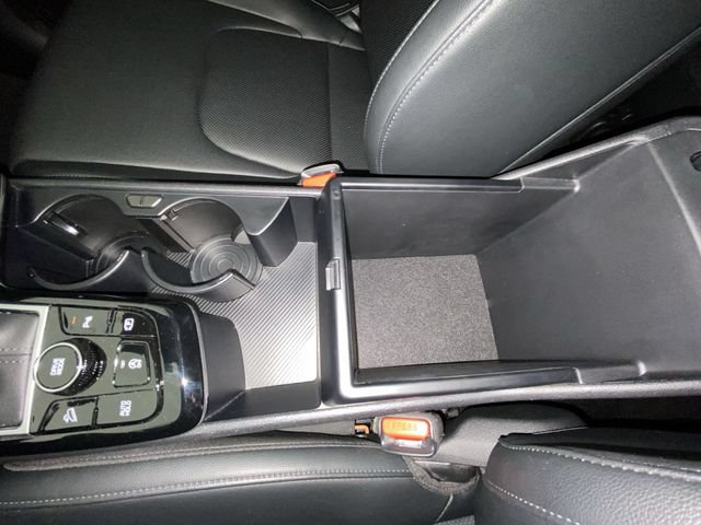 Used 2024 Kia Sportage EX FWD image 21