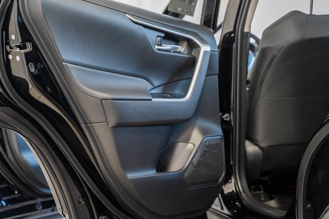 New 2025 Toyota RAV4 XLE image 32