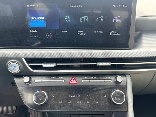 Used 2025 Hyundai Sonata SEL FWD image 29
