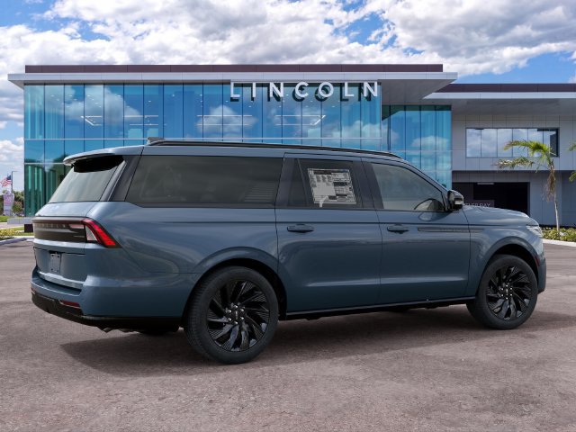 New 2027 Lincoln Navigator L Reserve w/ Jet Appearance Package RWD image 6