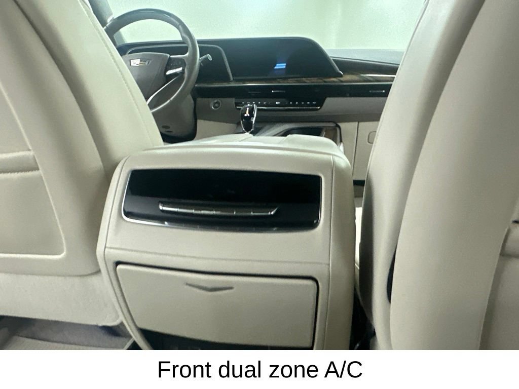 Used 2023 Cadillac Escalade Sport Platinum AWD/4WD image 27