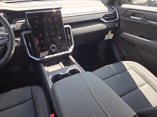 New 2026 GMC Acadia Elevation w/ Black Edition AWD/4WD image 32