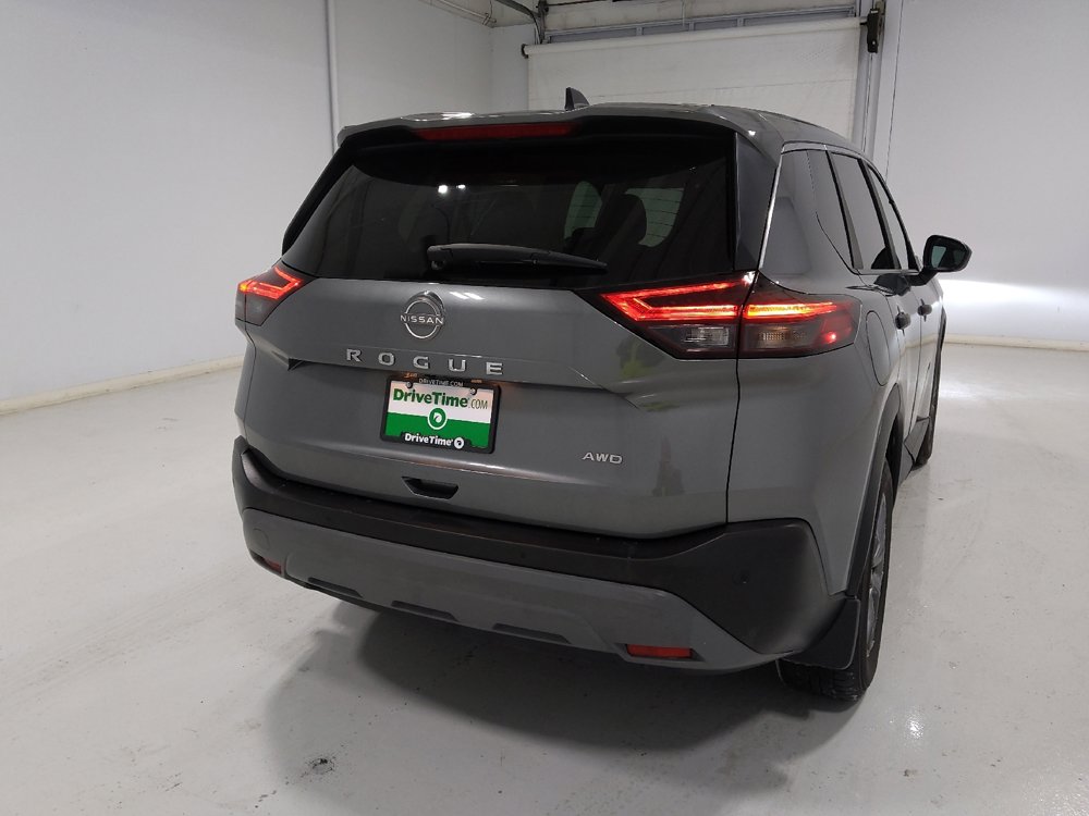 Used 2023 Nissan Rogue S image 7