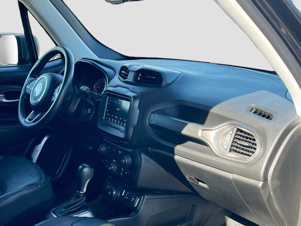 Used 2020 Jeep Renegade Limited AWD/4WD image 27