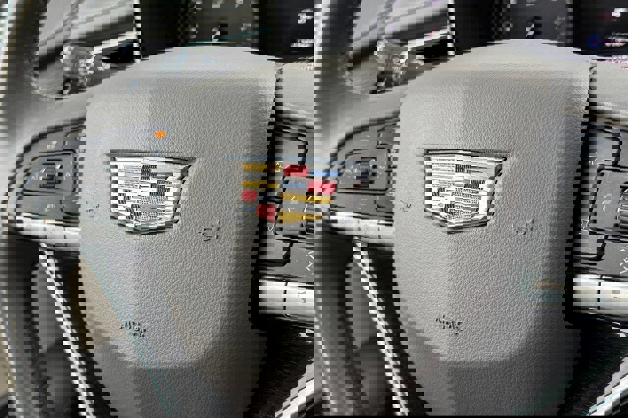 Used 2020 Cadillac XT6 Premium Luxury image 31