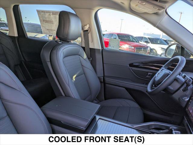 New 2026 Lincoln Nautilus Reserve w/ Jet Appearance Package image 14