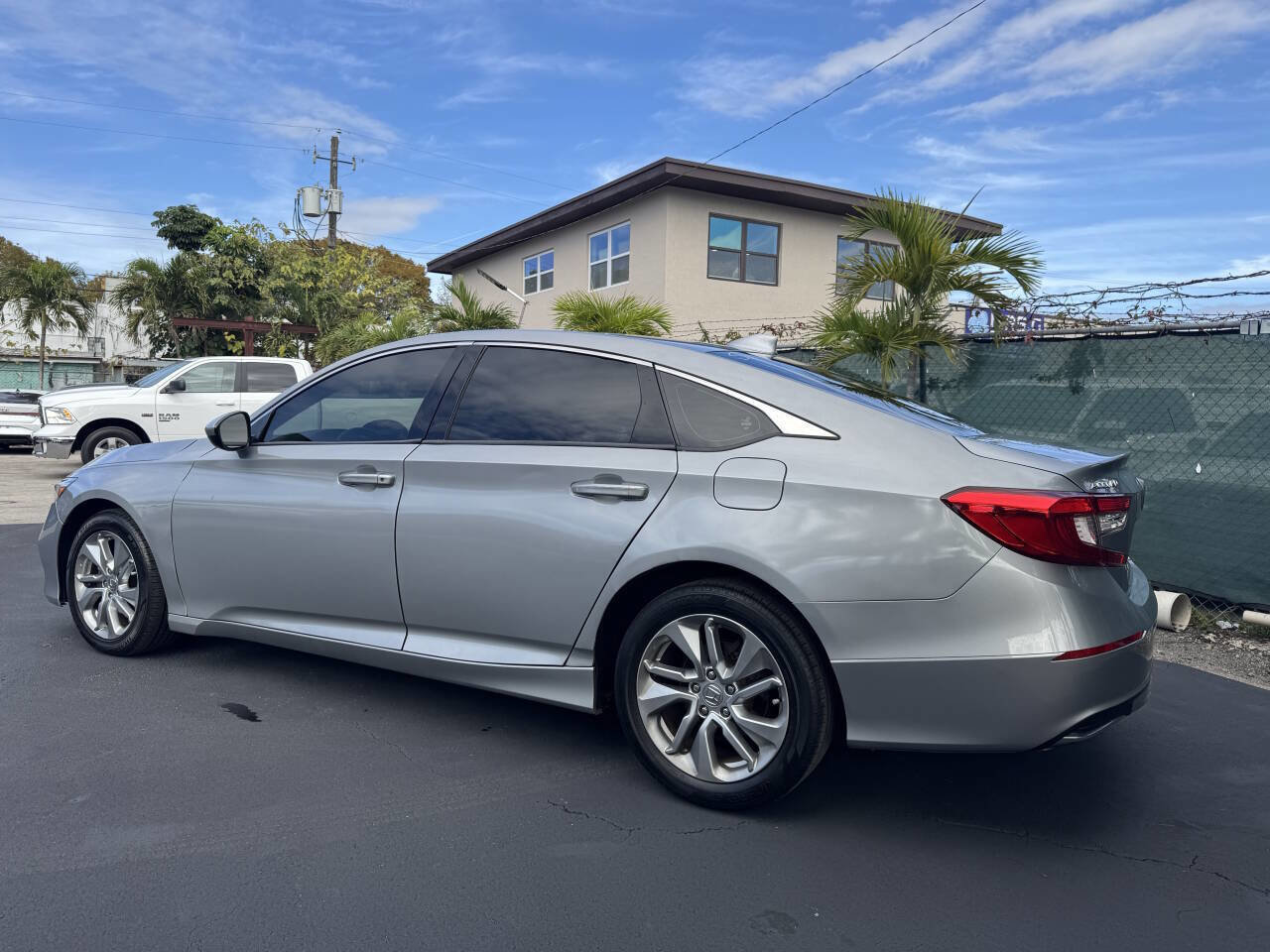 Used 2019 Honda Accord LX image 7