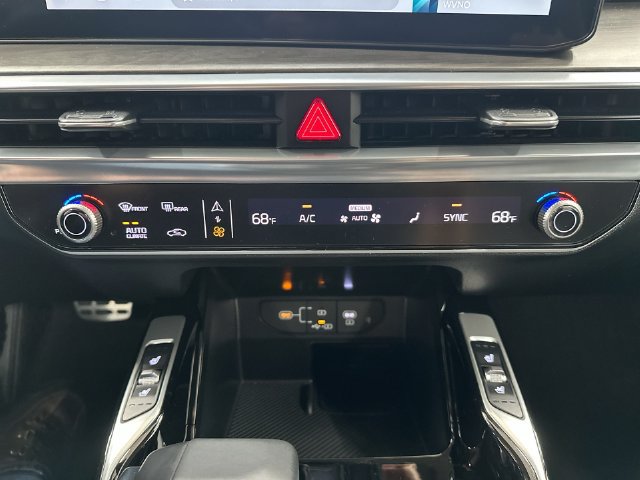 Certified 2026 Kia Sorento SX AWD/4WD image 19