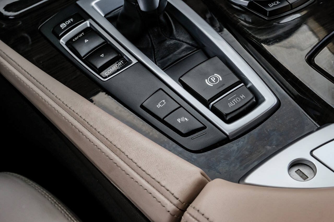 Used 2016 BMW 535i Sedan RWD image 35