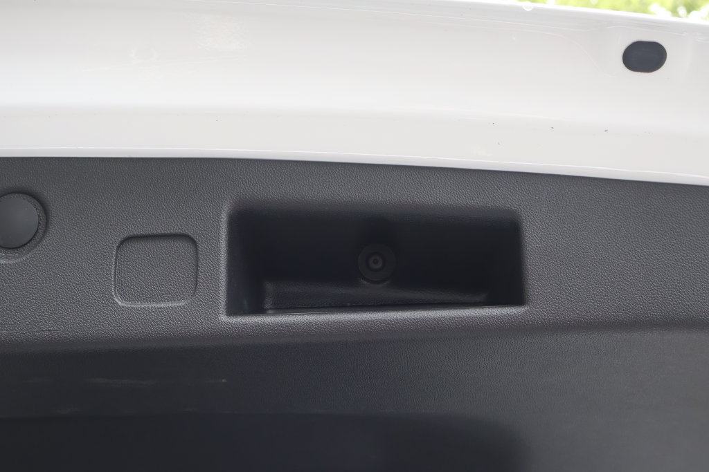 Certified 2024 Chevrolet Equinox LS w/ LS Convenience Package FWD image 48