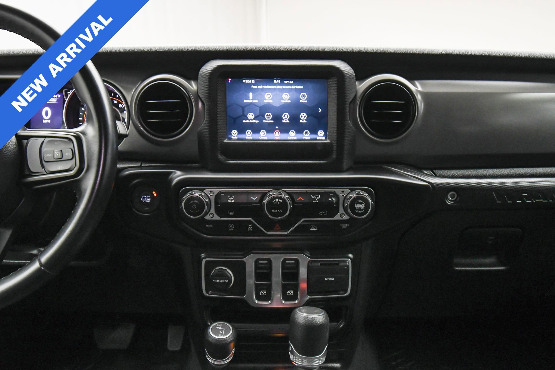 Used 2022 Jeep Wrangler Willys image 36