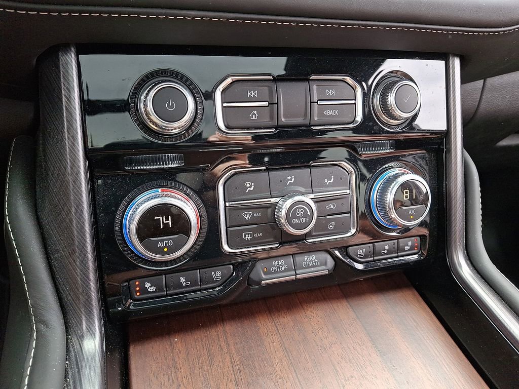Used 2023 GMC Yukon Denali Ultimate image 17