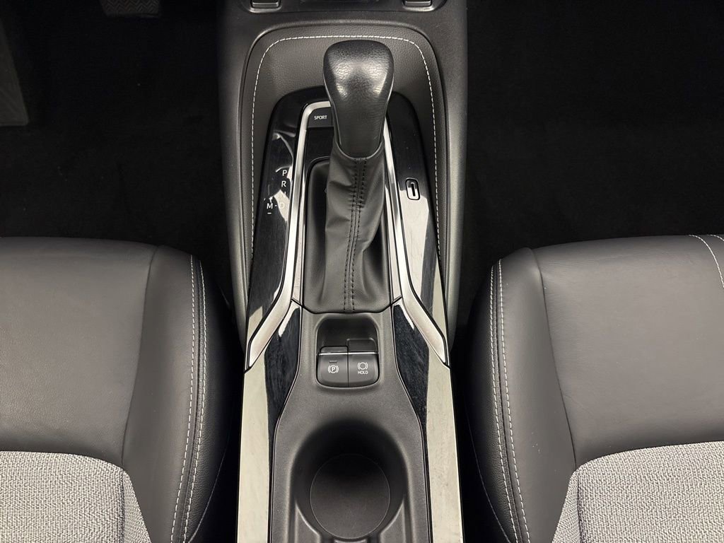 Used 2022 Toyota Corolla XSE FWD image 25