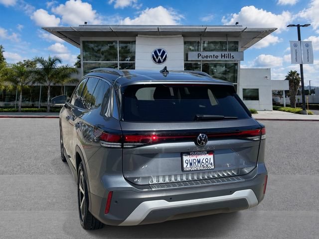 Certified 2026 Volkswagen Tiguan SE FWD image 5