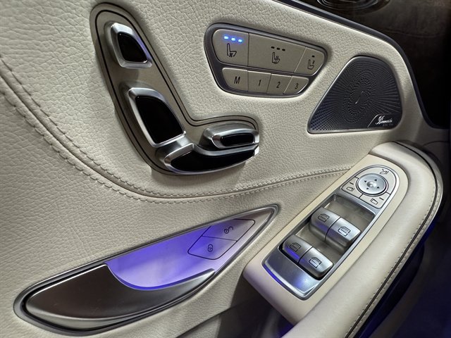 Used 2015 Mercedes-Benz S 550 4MATIC Coupe w/ Sport Package image 26