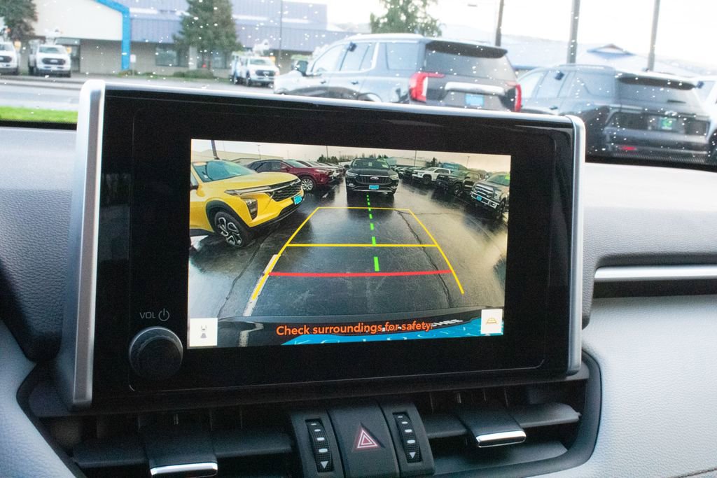 Used 2025 Toyota RAV4 XLE Premium image 18