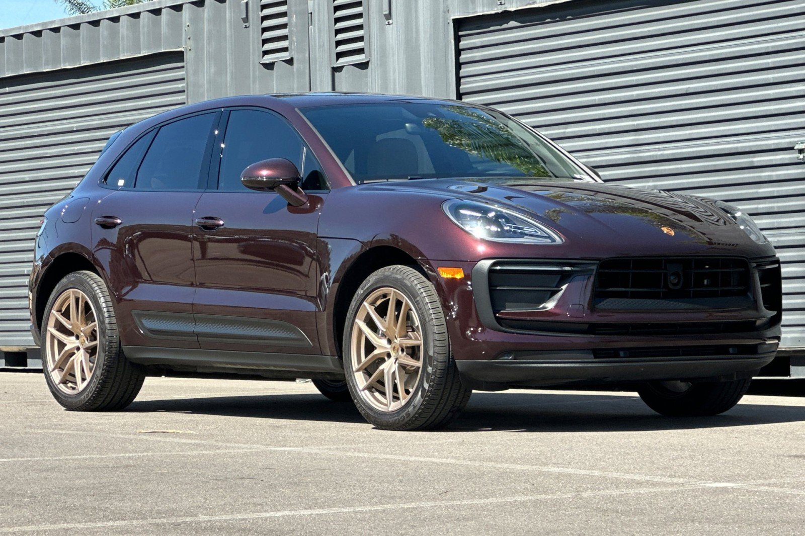Certified 2023 Porsche Macan AWD image 10