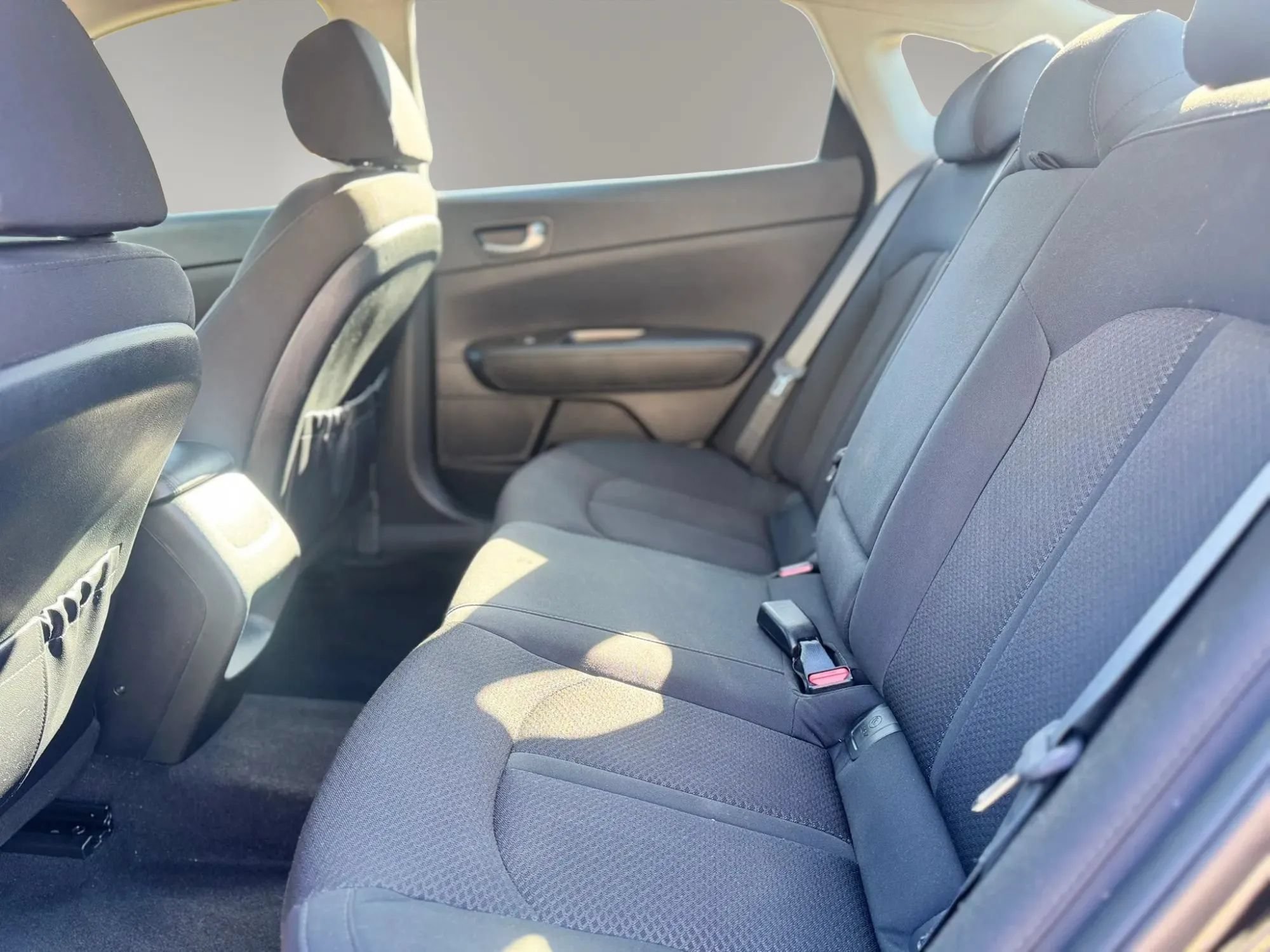 Used 2016 Kia Optima LX FWD image 11