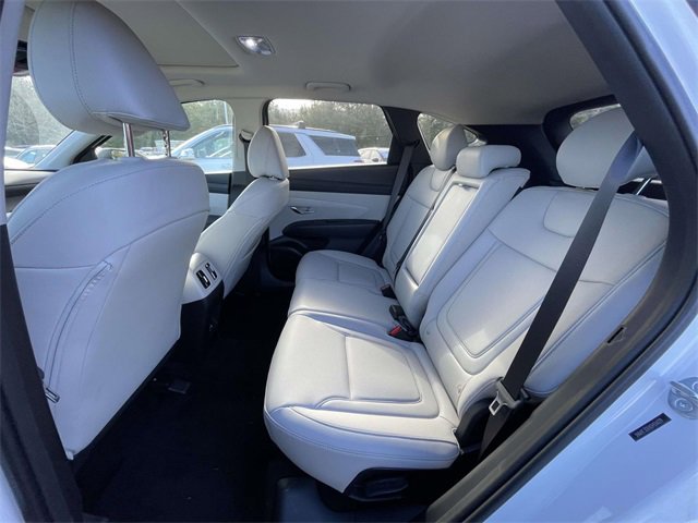 Certified 2025 Hyundai Tucson SEL image 9